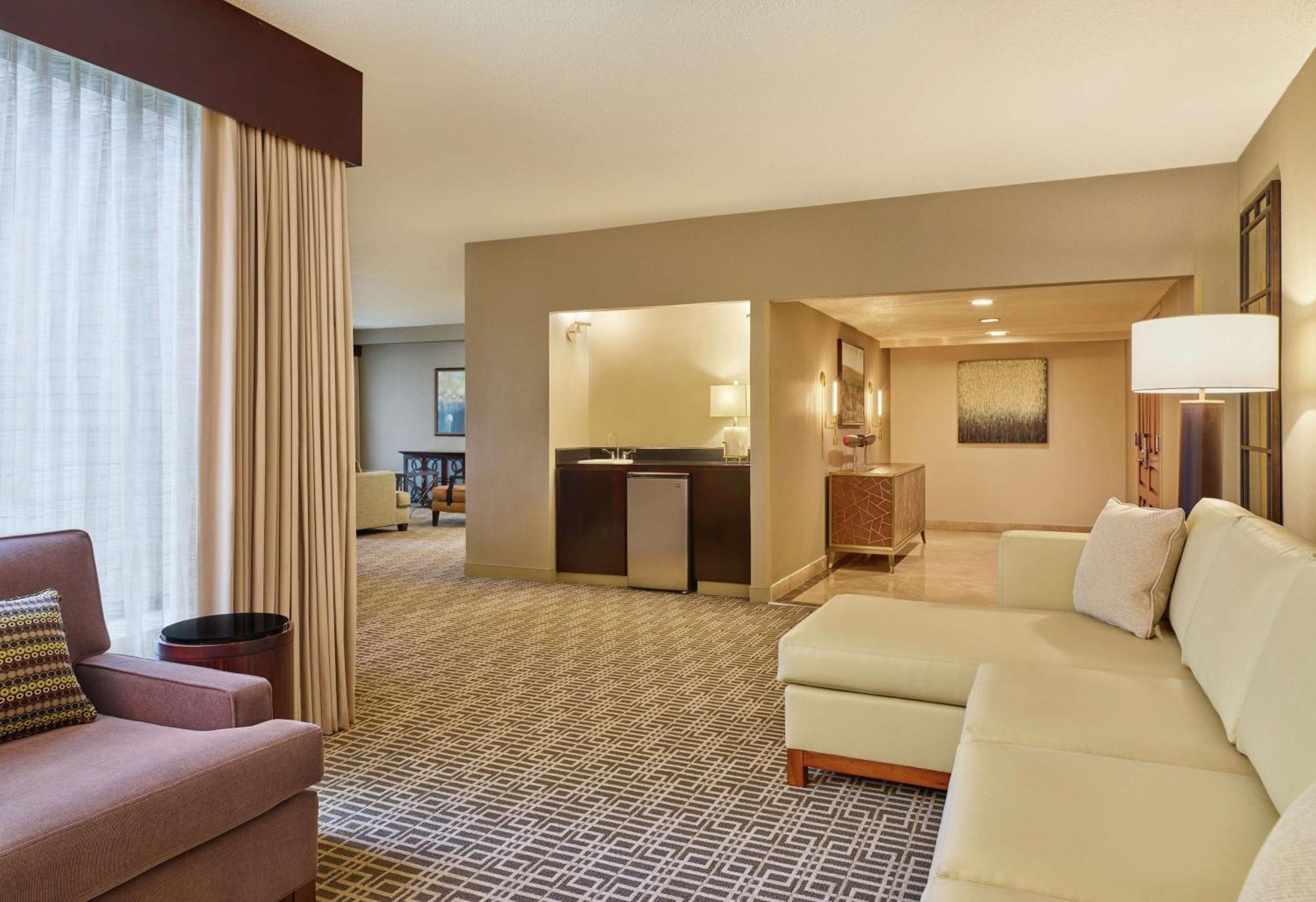 Doubletree By Hilton Houston Intercontinental Airport Hotel Eksteriør billede